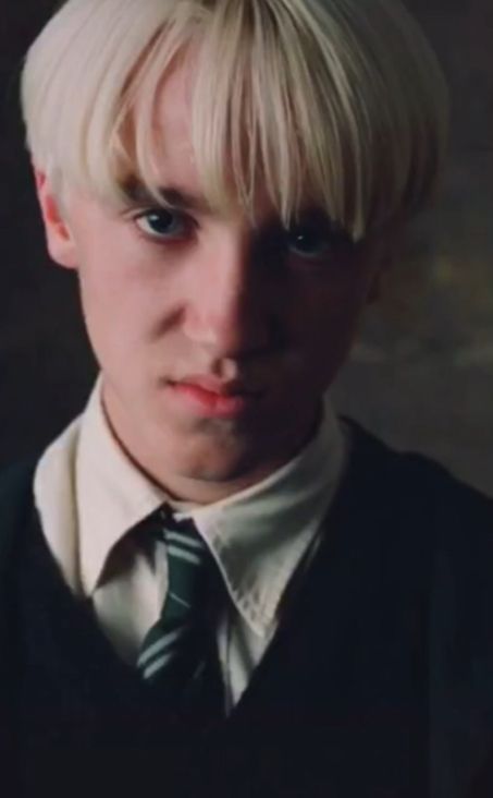 Draco Malfoy Eye Contact, 3rd Year Draco Malfoy, 5th Year Draco Malfoy, Draco 3rd Year, Draco Malfoy 4th Year, Draco Malfoy 3rd Year, Dear Draco, Blonde Ferret, Draco Malfoy Aesthetic