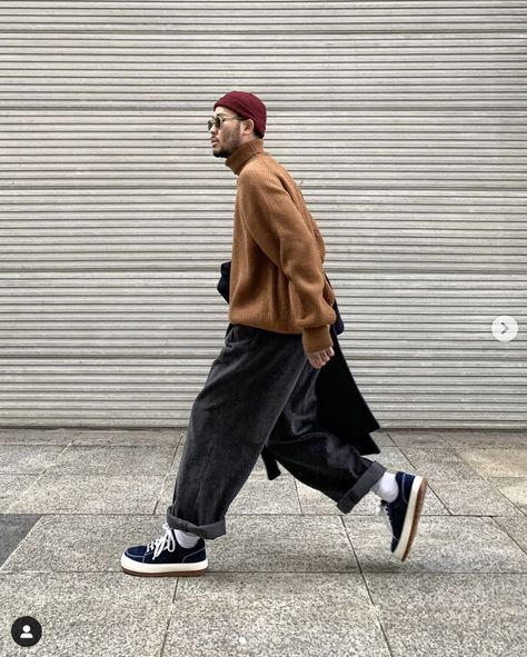 Japanese Streetwear Mens, Lounge Wear Stylish, Japanese Street Fashion Men, Japan Fashion Street, Japan Streetwear, Minimalist Fashion Men, African Clothing For Men, Mens Fashion Classic, Mens Fashion Classy