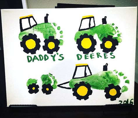 Daddy's Deeres (Footprint Tractor Gift for father's day) - Crafty Morning Footprint Tractor, Tractor Crafts, Crafty Morning, Turtle Crafts, Footprint Crafts, Diy Father's Day Gifts, Footprint Art, Handprint Crafts, Daycare Crafts