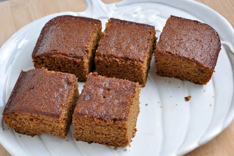 Gingerbread (supposed to taste like Souper Salad's) Gingerbread Dessert Recipes, Parkin Recipes, Gingerbread Dessert, Gingerbread Cake Recipe, Gluten Free Dough, Egg Free Recipes, Gingerbread Recipe, British Baking, Gingerbread Cake