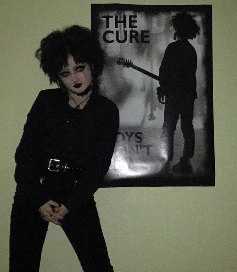 Trad Goth 80s, Goth 80s, Trad Goth Outfits, Goth Outfit Inspo, Traditional Goth, Goth Fits, Goth Outfit Ideas, 80s Goth, Goth Subculture