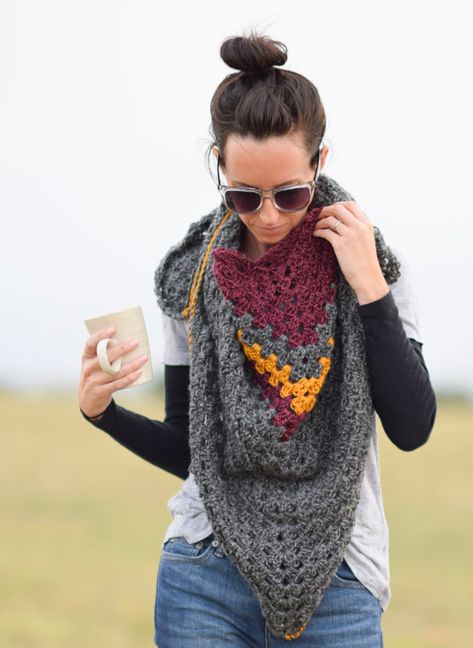 Easy Shawl Knitting & Crochet Patterns – Mama In A Stitch Mama In A Stitch, Triangle Scarf Crochet Pattern, Quick Crochet Gifts, Crochet Triangle Scarf, American Landscape, Crochet Triangle, Crochet Shawls, Triangle Shawls, Shawl Patterns