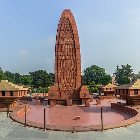 Jallianwala Bagh, Candle Light Vigil, Cheap Airfare, International Airlines, History Of India, British Government, History Projects, Amritsar, Public Garden