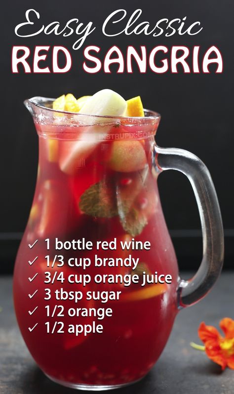 Easy Classic Red Sangria Recipe Red Sangria Recipe, Red Sangria Recipes, Cocktail Drinks Alcoholic, Sangria Recipe, Mixed Drinks Alcohol, Yummy Alcoholic Drinks, Red Sangria, Boozy Drinks, Mixed Drinks Recipes