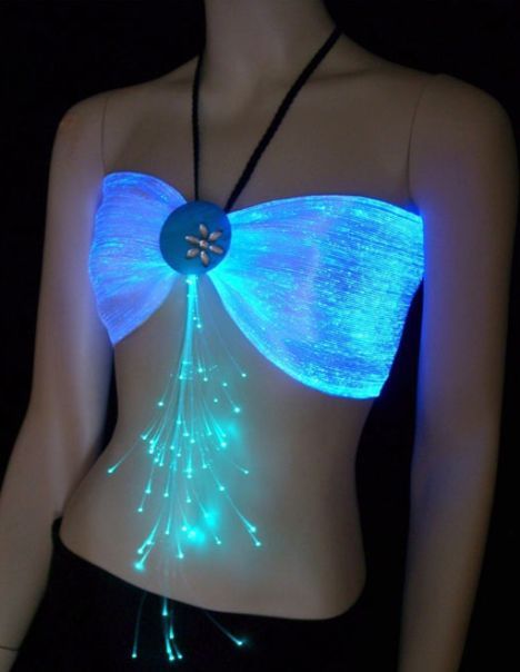 High Tech Fashion, Light Up Clothes, E Textiles, Edm Rave, Fibre Optics, Glow Party, Futuristic Fashion, Wearable Tech, Tech Fashion