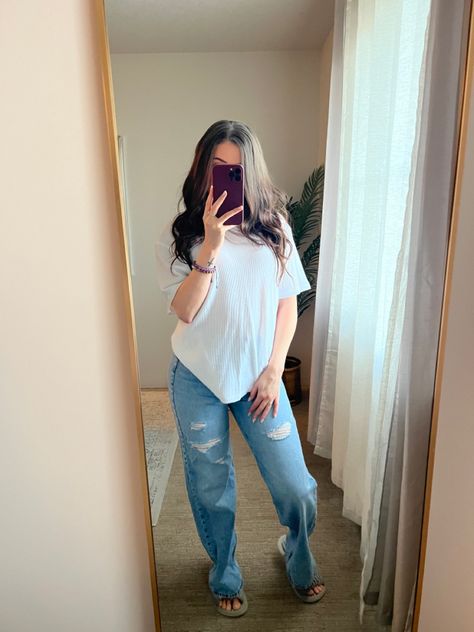 Oversized white tee, wide leg jeans Baggy Tshirt, Oversized White T Shirt, Black Wide Leg Jeans, Sewing Crafts Tutorials, Oversized Jeans, Last Dance, Mid Rise Jeans, Oversized Tee, White Tee