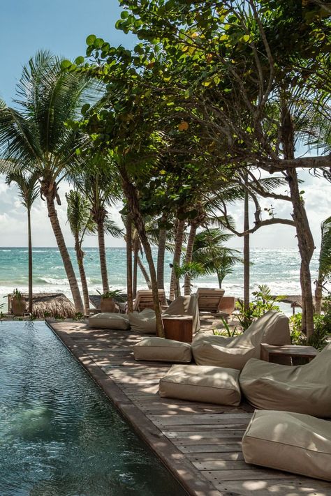 Tulum's Best Beach Clubs, Tropical view of ocean and lush palm trees. Tropical Aesthetic Beach Restaurant Aesthetic, Talum Mexico, Beach Resort Aesthetic, Tulum Mexico Aesthetic, Beach Club Aesthetic, Tulum Beach Club, Tulum Villa, Tulum Aesthetic, Resort Aesthetic