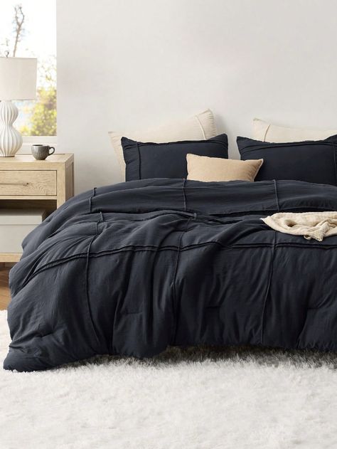 [Elegant Home Decor]This comforter set combines the exquisite pinch pleat design with a grid pattern, bringing a touch of sophisticated style to any sleeping space. It is a perfect gift for your loved ones or just to show you care.  [Premium Filling]Featuring Bedsure's thoroughly tested microfiber filling blend, this down alternative comforter maintains the perfect balance between weight and warmth, creating a cloud-like sleeping space all year round.  [Extra Soft]The prewashed microfiber cover Black Bedding Master, Black Comforter Bedroom, Fluffy Bed Set, Fluffy Bed, Black Comforter, Boho Comforters, Fluffy Bedding, Black Sheets, Bed Comforter Sets