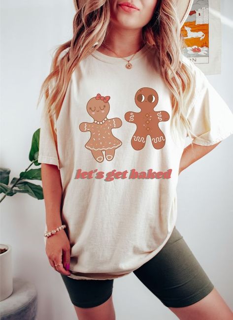 Funny Christmas Shirt, Ugly Christmas Tshirt, Retro Christmas Shirt, Lets Get Baked Shirt, Ugly Xmas Sweater, Funny Holiday Shirt, Baking Crew

✺ CHECK OUT more shirts like this in our WINTER/CHRISTMAS section: https://www.etsy.com/shop/sagicrabboutique?section_id=39392962 ✺ Nurse Tee Shirts Ideas, Er Shirts Ideas, Nursing Christmas Shirts, Er Nurse Shirt, Nurse T Shirts Ideas, Nurse Christmas Shirts, Simply Jules, Medical Shirts, Ortho Nurse