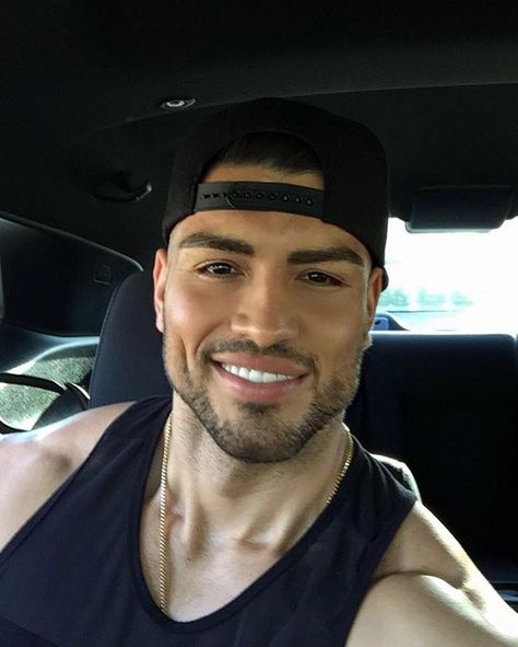 Inspiration for Falcon by Bex Dane Mario Rodriguez https://www.instagram.com/mario8855/ Mario Rodriguez Jr, Mario Rodriguez, Hot Mexican Men, Why Tho, Hispanic Men, Cute Black Guys, Good Looking Men, Male Face, Bearded Men