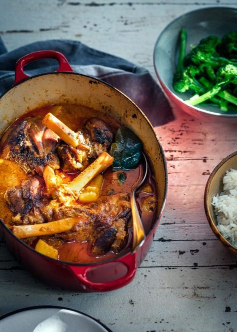 Lamb Shank Massaman Curry | Recipes For Food Lovers Including Cooking Tips At Foodlovers.co.nz Schnitzel Sandwich Recipe, Lamb Massaman Curry, Chicken Massaman Curry, Beef Massaman, Cheese Puffs Recipe, Beef Massaman Curry, Lamb Shank, Seafood Stock, Recipes For Food