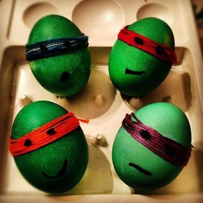 for the egg relay race! Ideje Za Uskrs, Easter Goodies, Green Eggs, Easter Time, Spring Holidays, Easter Egg Decorating, Hoppy Easter, Ninja Turtle, Easter Treats