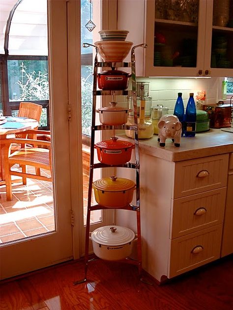 Tower of Le Creuset! These will be stacked in heaven! Le Creuset Kitchen, Le Creuset Cookware, Army Mom, Kitchen Cookware, Le Creuset, Fine Furniture, Kitchen Stuff, Kitchen Essentials, Dream Kitchen