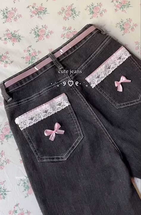 Bows On Jeans, Jeans With Bows, Freetime Activities, Bow Jeans, Easy Diy Clothes, Date Night Outfits, Diy Vetement, Diy Clothes Design, Diy Fashion Clothing