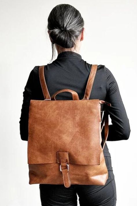 This Personalized Vegan leather convertible backpack for school women is a great choice for a work bag or the best gift for nurses, or teachers or take it to the college and be trendy! Best Gifts For Nurses, Office Backpack, Custom Leather Bag, Backpack Handbags, Backpack For School, Bag For School, Work Backpack, Teaching Outfits, Laptop Bag For Women