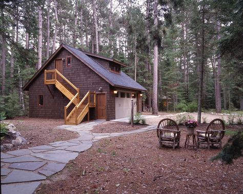 Hunting Garage, Garage Loft Apartment, Cottage Bunkie, Garage Detached, Cabin Projects, Shop With Living Quarters, Garage With Living Quarters, Garage Plans With Loft, Room Above Garage