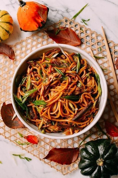 Leftover Thanksgiving Turkey Lo Mein | The Woks of Life Leftover Thanksgiving, Canned Cranberry Sauce, Wok Of Life, Woks Of Life, The Woks Of Life, Lo Mein Recipes, Thanksgiving Turkey Leftovers, Lo Mein, Thanksgiving Leftovers