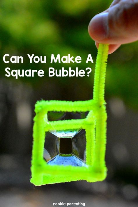 Really, you can make a square bubble. It is so much fun to see different shapes formed right before your eyes. Latest Craft Ideas, Anatomy For Kids, Flower Science, Paper Chromatography, Chromatography For Kids, Craft For Beginners, Color Science, Craft Toys, Eye Anatomy