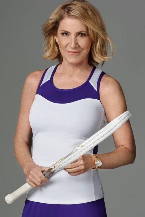 Chris Evert Net Worth: Career & Salary [2022 Update] - Players Bio Tracy Austin, Famous Golfers, Martina Navratilova, Chris Evert, Sportswear Design, Tennis Legends, Ladies Tennis, Sporty Looks, Watches Women