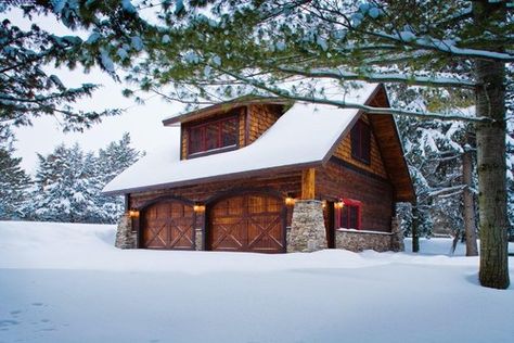 Carriage House - Lower Whitefish Lake - Winter - traditional - garage and shed - minneapolis - by Lands End Development - Designers & Builders Barn Style Garage, Log Home Interior, Casa Garage, Plan Garage, Log Home Interiors, Log Home Designs, Garage Loft, Shed Dormer, Barn Garage