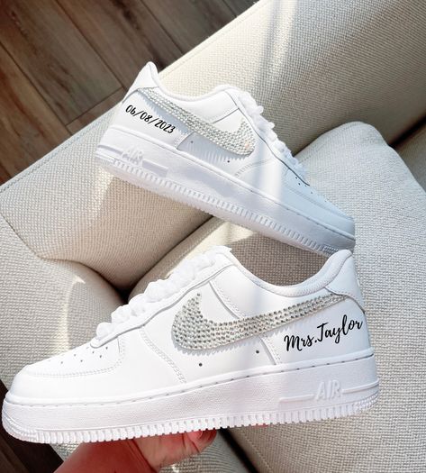 Wedding Dress With Jordans Shoes, Custom Wedding Jordans, Bride Crocs Shoes, Wedding Sneakers For Bride And Groom, Wedding Tennis Shoes Brides, Wedding Jordans, Air Force 1 Wedding, Wedding Nike, Sneaker Wedding