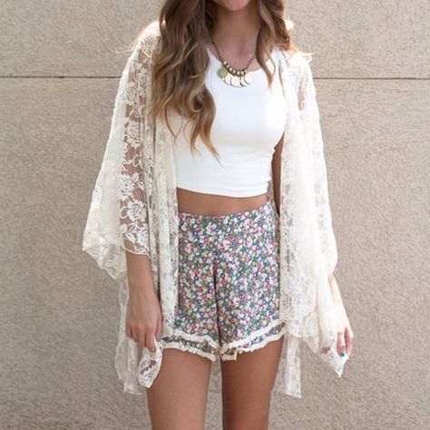 Simple Hippie Outfits, Summer Hippie Outfits, Cute Hippie Outfits, Kimono With Shorts, Elegant Cardigan, Shiny Skirts, Kimono Women, Floral Trousers, Funky Dresses