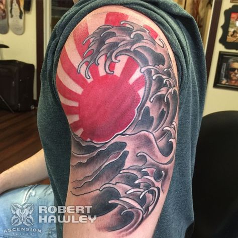 Moon Shoulder Tattoo, Japanese Sun Tattoo, Tattoo Scabbing, Rising Sun Tattoos, Japanese Tattoos For Men, Wolf And Moon, Sun Tattoo Designs, Literary Tattoos, Nautical Tattoo