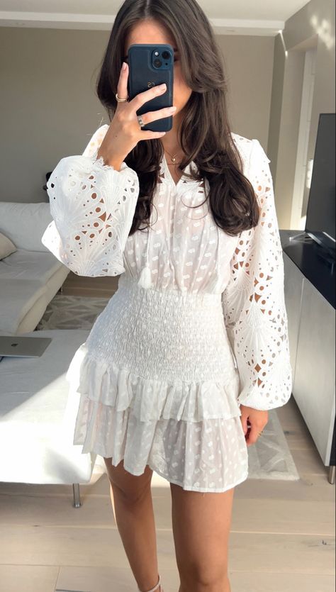 #stockholmstil #feelingfriday #stockholmstyle Confirmation Dresses White, Confirmation Dresses, Homemade Perfume, Scandinavian Summer, Stockholm Fashion, Comfy Outfits, Summer Dress, White Dress, Summer Outfits