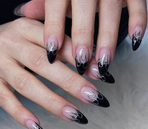 Posted by Zoe Scott: Let's chat about Black French Tip Almond Nails—your trusty nail fashion staple that's anything but outdated. These aren't the same looks your mom rock... Dark Style Nails, Easy Gothic Nails, Black And Nude Halloween Nails, Short Gothic Almond Nails, Spooky French Tip Nails, Gothic French Tip Nails, French Tip Designs Almond, Almond Nails Designs Black, Rocker Nails Punk