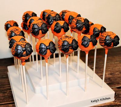 Cheer Cake, Cheer Treats, Custom Cake Pops, Cake Pop Designs, Cedar Rapids Iowa, Buy Cake, Display Pictures, December 24th, Cedar Rapids