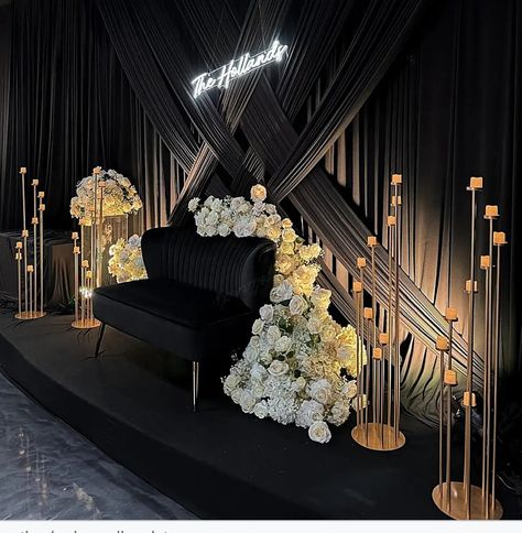 Gatsby Reception, Couple Seating, Themed Engagement Party, Cottagecore Aesthetic Wallpaper, Aka Sorority Gifts, Photo Corner, Draping Wedding, Reception Layout, Event Backdrop