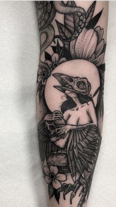 #tattooedwomen #tattoomoodboard #tattooinspo Raven And Skull Tattoo, Raven Skull Tattoo, Ravens Skull, Black Work Tattoo, Gotik Tattoo, Model Tattoos, Tato Jari, Tattoo Schrift, Forearm Tattoo Design