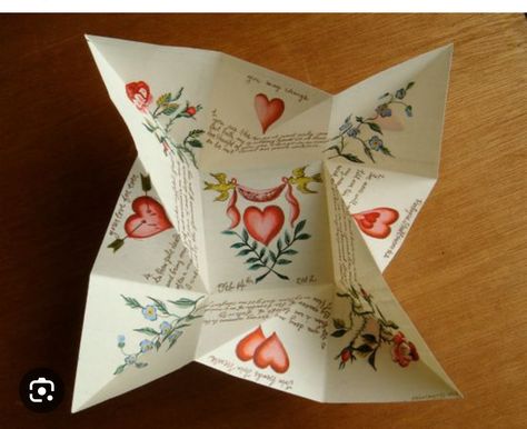 Victorian Puzzle Purse, Puzzle Purse, Victorian Valentines, Desain Editorial, Folding Origami, 카드 디자인, Love Token, Kirigami, Vintage Valentines