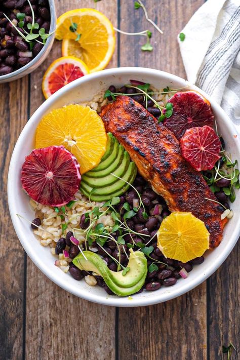 Blackened Salmon Citrus Bowls - Wandering Chickpea Bowls For Dinner, Salmon Bowls, Winter Side Dishes, Blackened Salmon, Weekly Meal Prep, Crispy Sweet Potato, Black Bean Salad, Salmon Bowl, Roasted Strawberries