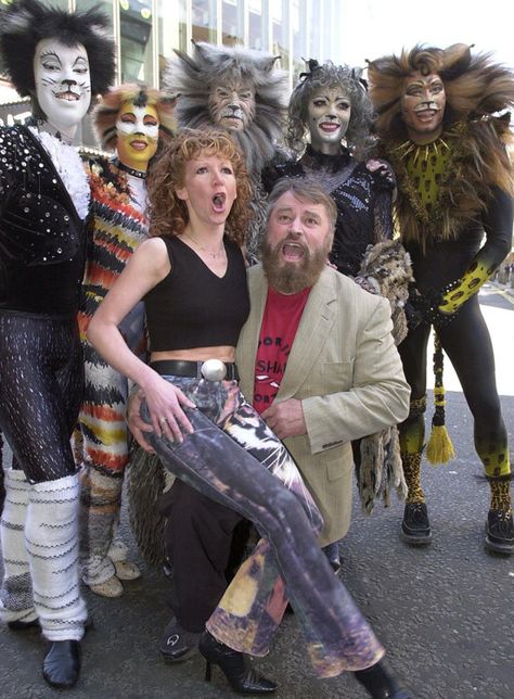 Rum Tum Tugger, Bonnie Langford, John Partridge, Brian Blessed, Hard Images, Jellicle Cats, Theatre Plays, Cats Musical, The Void