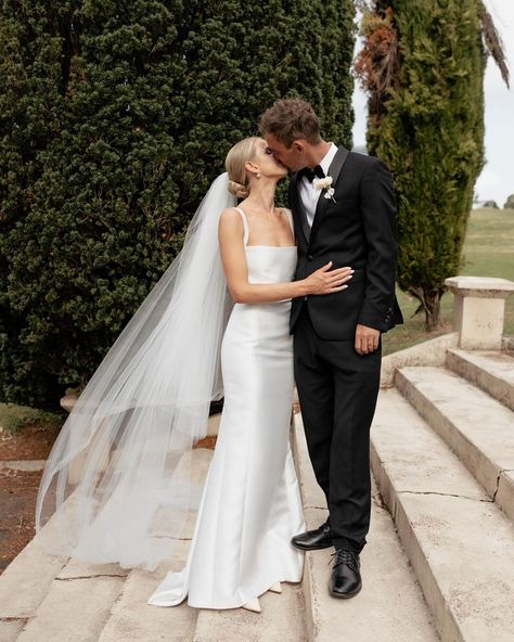 Sapphire Studios (@sapphirestudios___) • Instagram photos and videos Ashleigh Huynh Wedding, Sydney Adams, Plain Wedding Dress, Enchanted Garden Wedding, Bride Dress Simple, Reception Gown, Classy Wedding Dress, Dream Wedding Ideas Dresses, Dreamy Wedding