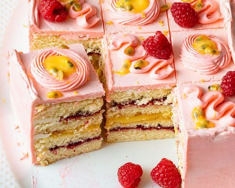 Soft Sponge Cake, Peanut Butter Sheet Cake, Lemon Sponge Cake, Cake Raspberry, Half Sheet Cake, Slab Cake, Lemon Curd Cake, Cake Land, Birthday Sheet Cakes