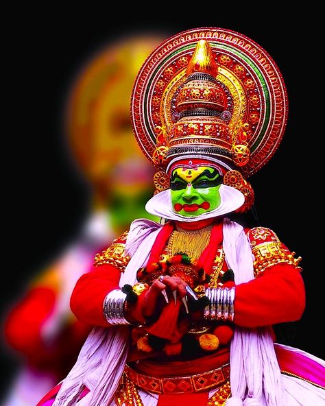 he doesn't need an introduction. but still. kathakali of kerala. from the net. Kadakali Photography, കഥകളി Face, Kathakali Wallpapers, Kathakali Photos, Kadhakali Photography Hd, Kadhakali Photography, Kathakali Images, Kathakali Photography, Kathakali Dance