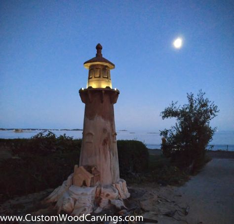 Stump Carving – 12 ft. lighthouse – Custom Sculpture & Sign Company Stump Carving, Carved Tree Stump, Garden Lighthouse, Diy Lighthouse, Wood Lighthouse, Bathroom Flowers, Tree Carving, Chainsaw Carving, Solar Led Lights