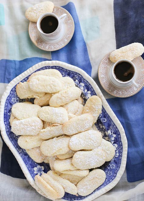 Sof Lady Fingers Recipe - perfect for Italian desserts Gluten Free Italian Cookies, Bujo Mood Tracker, Lady Fingers Recipe, Food Bucket List, Gluten Free Italian, Italian Recipes Dessert, Cookies Cake, Tea Cookies, Lady Fingers