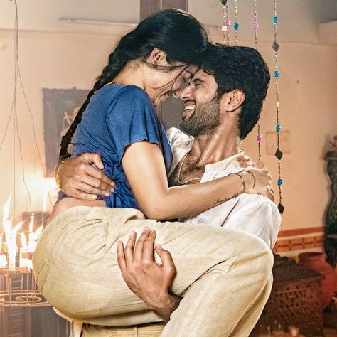 Geetha Govindam Wallpapers, Geetha Govindam, Trending Tweets, Lovers Photo, Lovers Pics, Lovers Photos, Gallery Pictures, Vijay Devarakonda, Photoshoot Pics