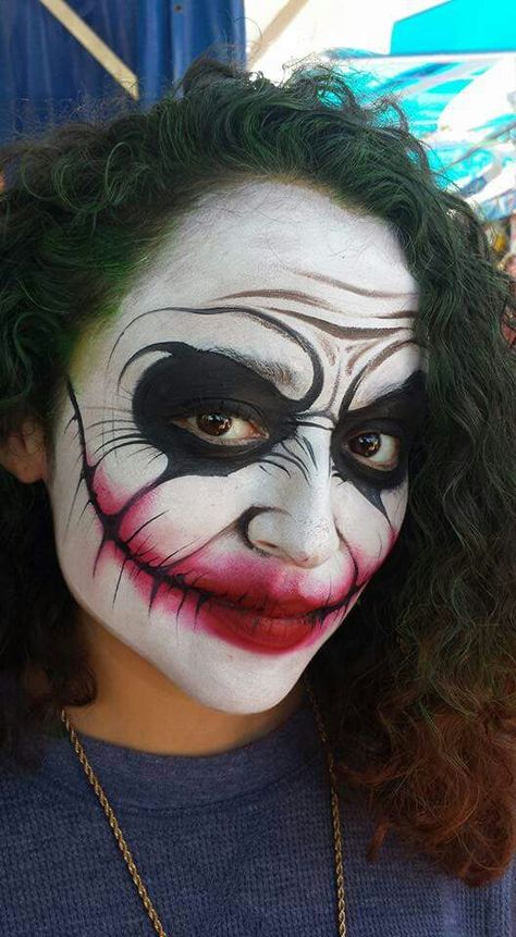 Mark Teid Joker Face Painting Design The Joker Face Paint, Joker Face Paint, Scary Face Paint, Halloween Face Paint, Joker Makeup, No Carve Pumpkin Decorating, Joker Face, Halloween Tattoo, Face Painting Halloween