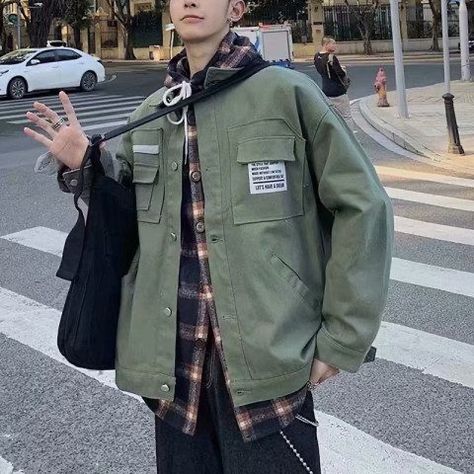 Boy Streetwear, Nerd Outfits, Guy Fits, Jackets Casual, Aesthetic Grunge Outfit, Outfits Hombre, Mens Outfit Inspiration, Stylish Mens Outfits, Streetwear Men Outfits