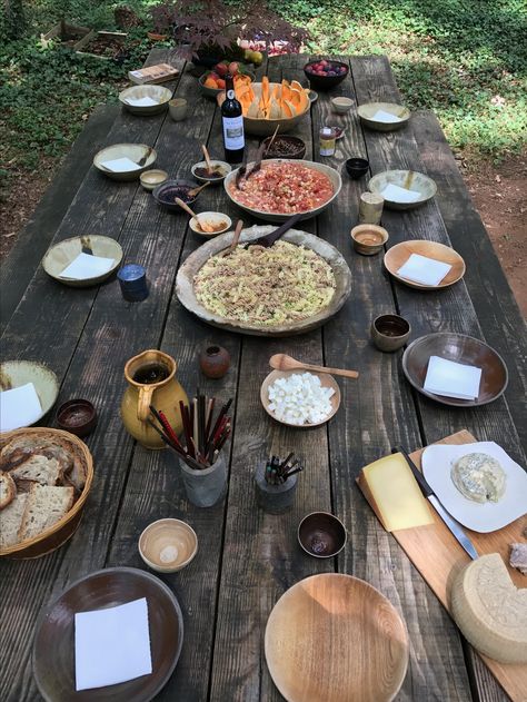 Forest feast Forest Feast, Food Forest, Festival Design, Vegan Recipes, Table Settings, Abc, Forest, Festival, Design