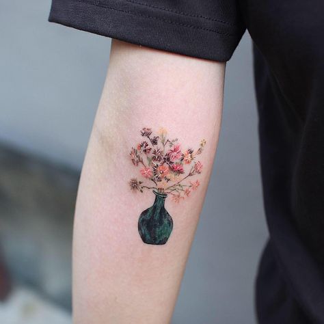 Flower In Bottle Tattoo, Flower Pot Tattoo, Small Hip Tattoos Women, Biology Tattoo, Tatts Ideas, Vase Tattoo, Teacup Tattoo, Mujeres Tattoo, Tattoo Samples