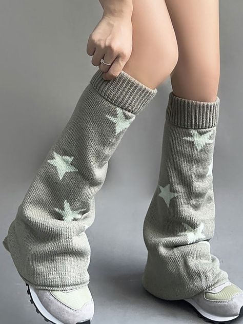 Army Green  Collar  Knitted Fabric   Embellished   Women Socks & Hosiery Outfits With Leg Warmers, Leg Warmers Outfit, Star Patchwork, Kasut Wanita, Mode Emo, Women Crew Socks, Kawaii Fashion Outfits, Star Pattern, Really Cute Outfits