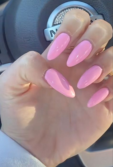 Summer Nails 2023 Color Trends Pink, Barbie Pink Ombre Nails, Barbie Pink Almond Nails, Barbie Pink Nails, Pink Tip Nails, Cute Simple Nails, Classic Nails, Almond Acrylic Nails, Gem Nails