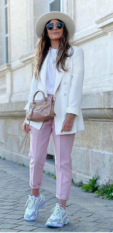 Outfits Con Jeans, Outfit Mujer, Pink Outfits, Office Outfits, Work Fashion, Outfits Casuales, Daily Outfits, Cute Casual Outfits, Spring Outfit