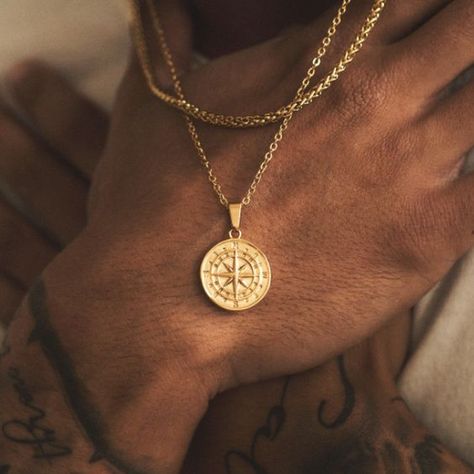 it was cute and i wore it for a photo shoot Aesthetic Pendants Men, Craftd London Jewelry, Mens Pendant Necklace Gold, Men’s Gold Pendant, Trending Pendants, Men’s Jewellery, Pendant Necklace Outfit, Gold Jewelry For Men, Guy Jewelry