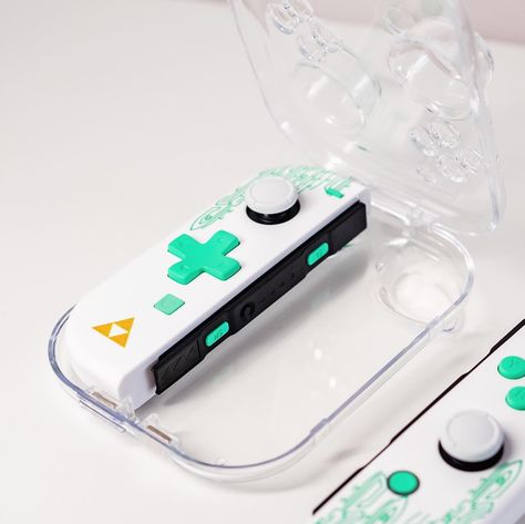 Store and protect your custom Joy-Cons with our clear clamshell case. #joycons #switchjoycon #gamingcontroller #gamingconsole #gamingconsoles #gamingaccessories #switchaccessories #nintendoswitchaccessories #customjoycons Nintendo Controller, Rest Time, Nintendo Switch Accessories, Xbox Controller, Gaming Console, Game Controller, Clear Case, Nintendo Games, Gaming Accessories